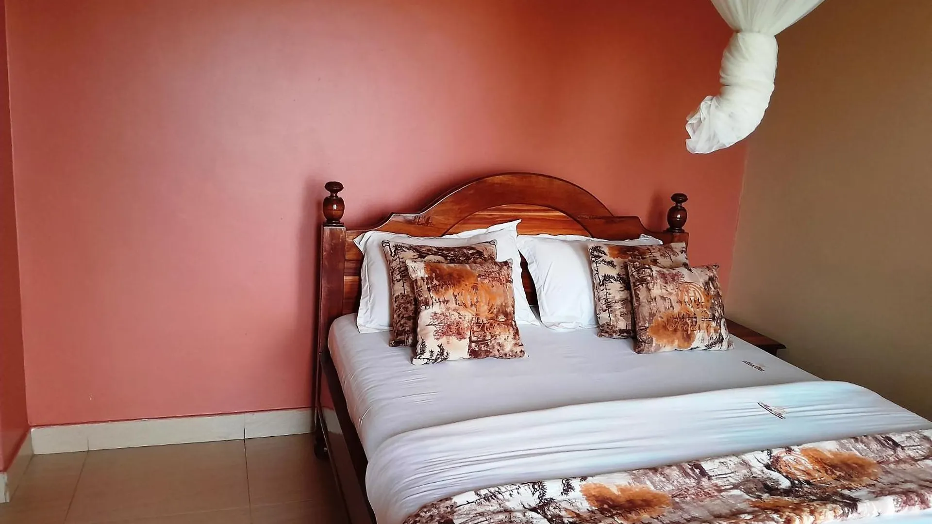 Olina Hotel And Apartments קמפאלה